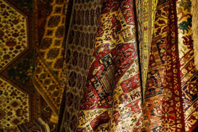 از لغو بیمه قالی بافی 2000 همدانی تا تعطیلی 120 رفوگری از لغو بیمه قالی بافی 2000 همدانی تا تعطیلی 120 رفوگری